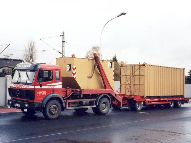 CAMION POLIVALENTE  AVIONES CAMIONES BARCOS